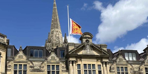 Image of Sir John Elliott Remembered with Service in University Church