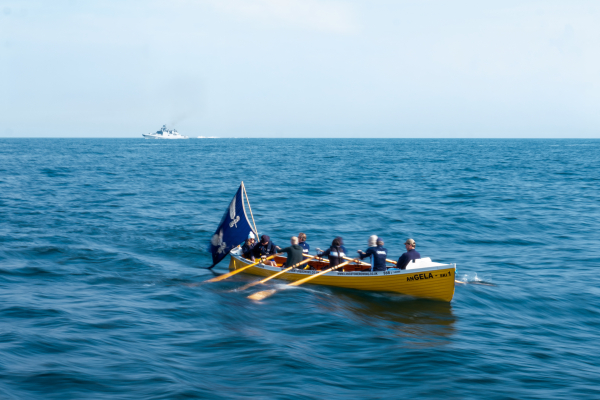 Image of Six Oriel College crews complete Channel row to Dunkirk