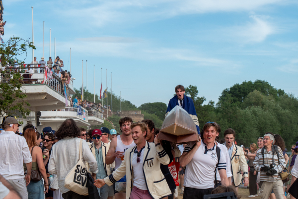 Image of Oriel men’s eight restore Summer Eights headship