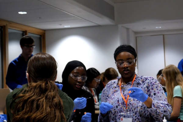 Image of Oriel College joins STEM programme for female and non-binary students